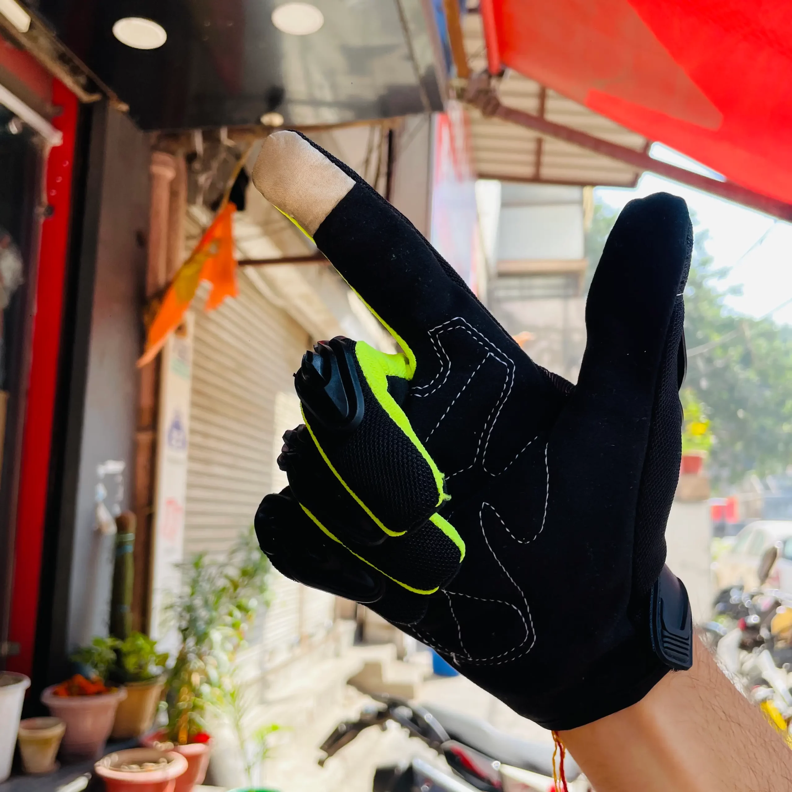 20241025_061535402_iOS