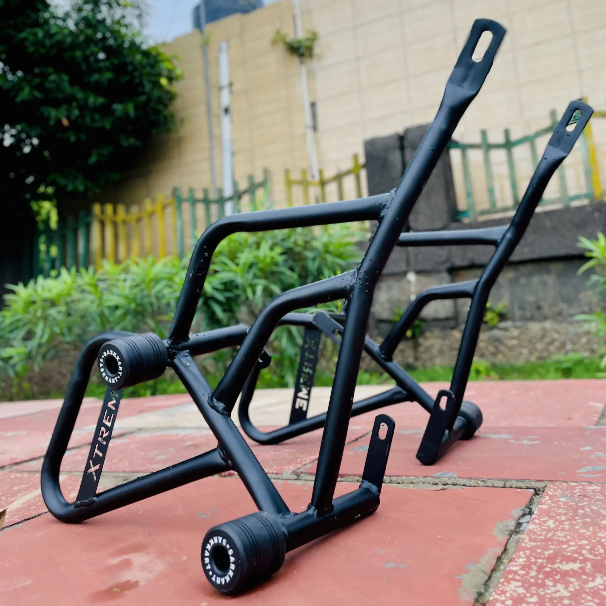 Hero Xtreme 250 crashguard with sliders premium powder coating